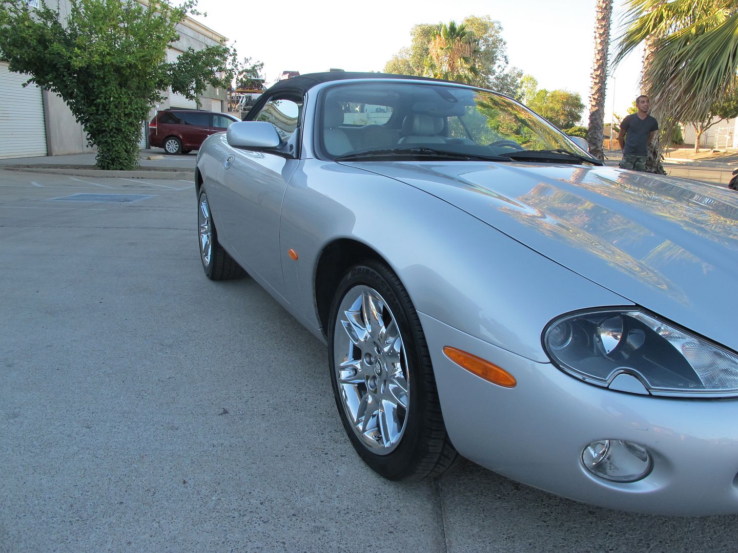 Sell used 2004 Jaguar XK Xk8 convertible damaged wrecked rebuildable salvage Low Reserve in